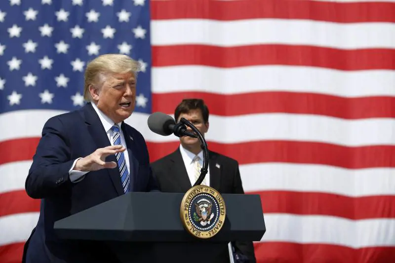 "L'Italia ha cospirato contro Trump": l'accusa virale su Twitter