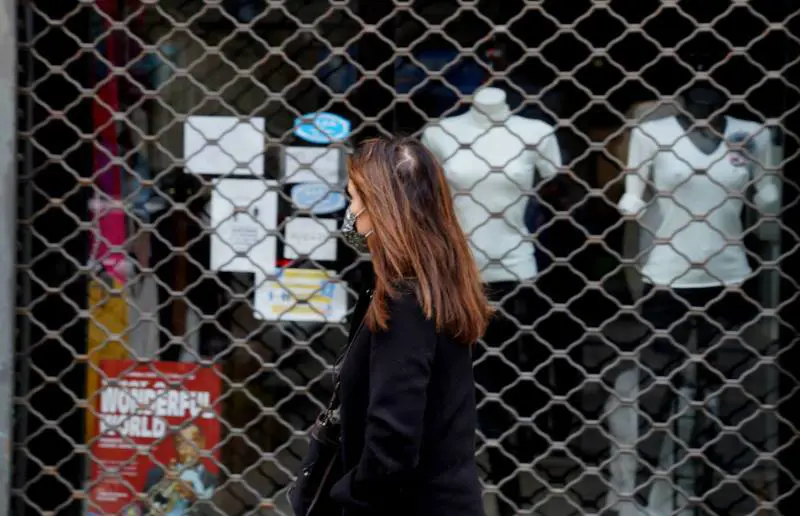Senza paracadute e senza più fiducia