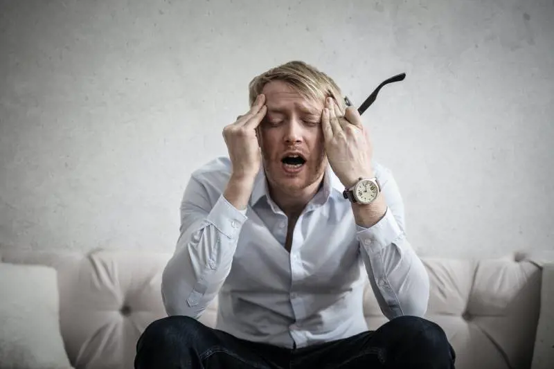 Ecco cosa unisce lo stress e il cerume