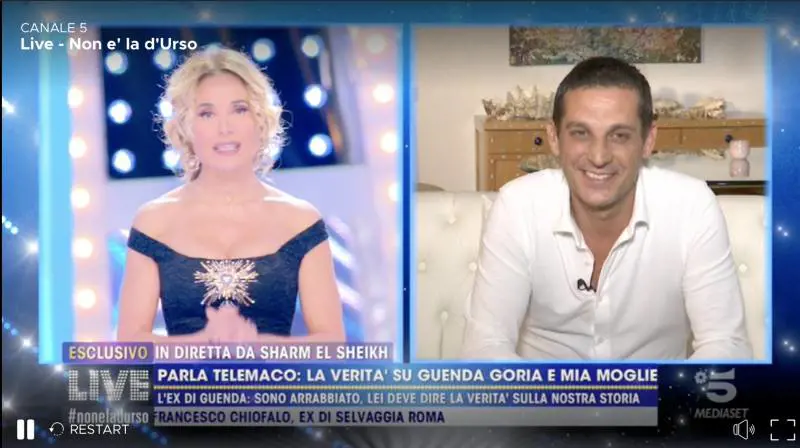 Tra Guenda Goria e Telemaco arriva la d’Urso a fare da Cupido