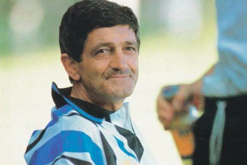 «L'inattesa magia di Luciano lo sciamano Ma quei Bleus erano tutti sparpagliati...»