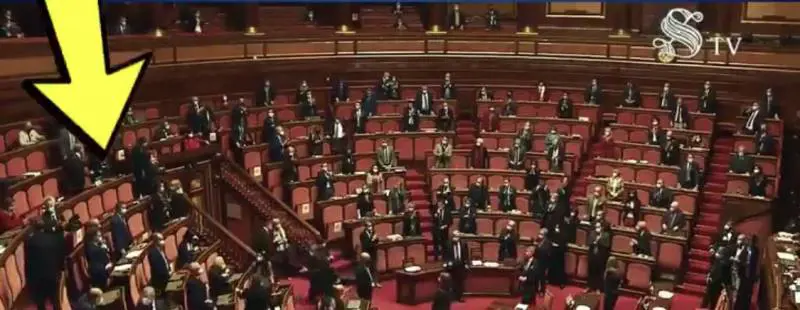 Il Senato ricorda Jole Santelli. Ma la maggioranza non applaude