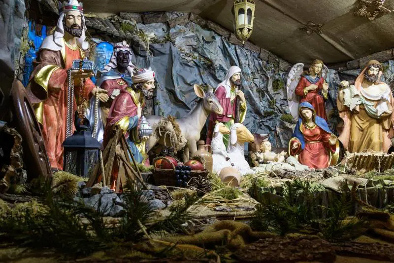 "Il presepe rifiutato?" Come stanno le cose E spuntano gli insulti