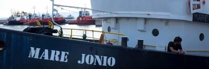 Mare Jonio, ecco il bonifico: 125mila euro per i migranti