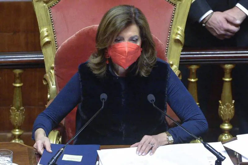 La perfida strategia della delegittimazione