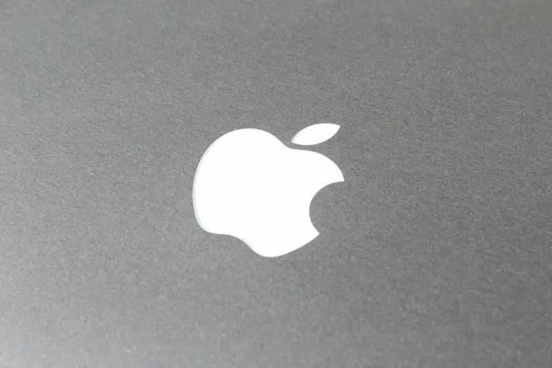 Apple vuole la sua auto elettrica