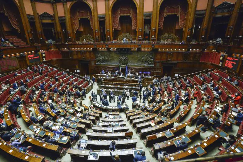 Lo scenario che inquieta il governo: "Ce ne daremo di santa ragione"