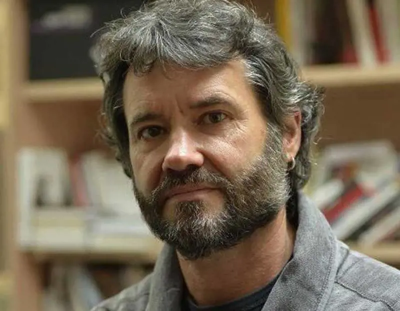 Una ragazza d'acciaio in un mondo di orchi