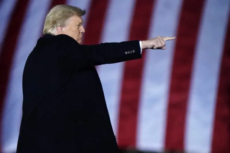 "Trump può essere rimosso". Ipotesi choc per la Casa Bianca