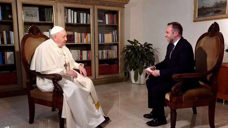 "Io faccia a faccia con il Papa. Ecco perché vuole vaccinarsi"