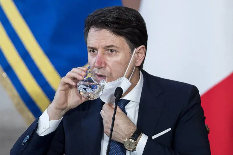Il "Ter" è a rischio. Il premier "congela" la crisi e pensa alla sfida in Aula