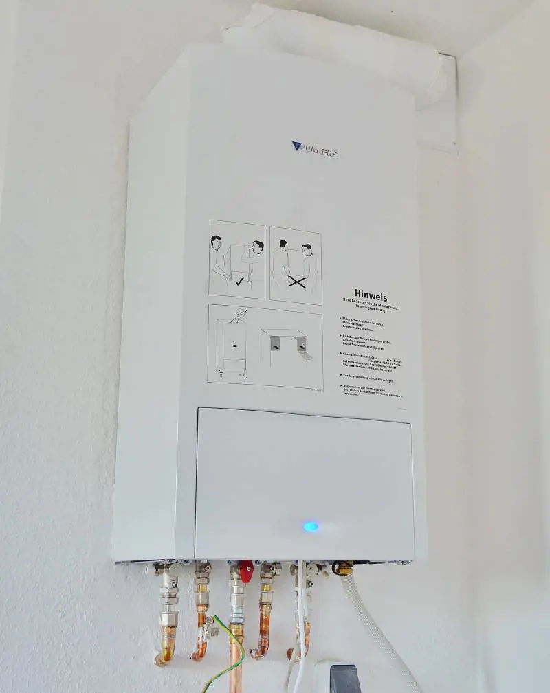 L'Italia si attacca alla canna del gas. Incubo stangata da 1.480 euro per le famiglie