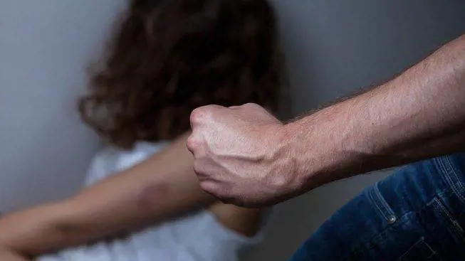 Trentatre denunce ma l'ex la perseguita anche dal carcere