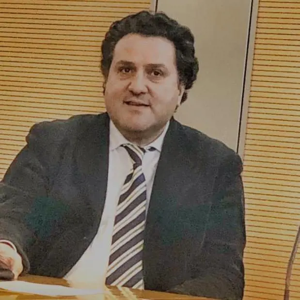 Ex senatore M5s De Bonis lascia il Misto: "La mia storia mi porta in Forza Italia"