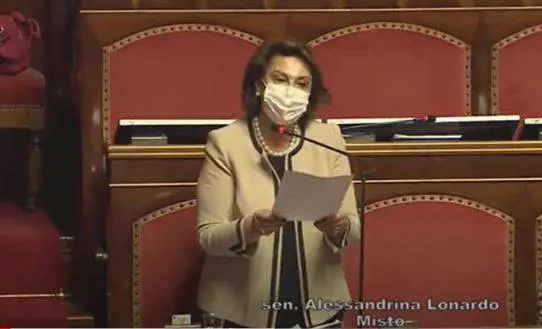La Lonardo si tira fuori: "Il gruppo non è omogeneo"