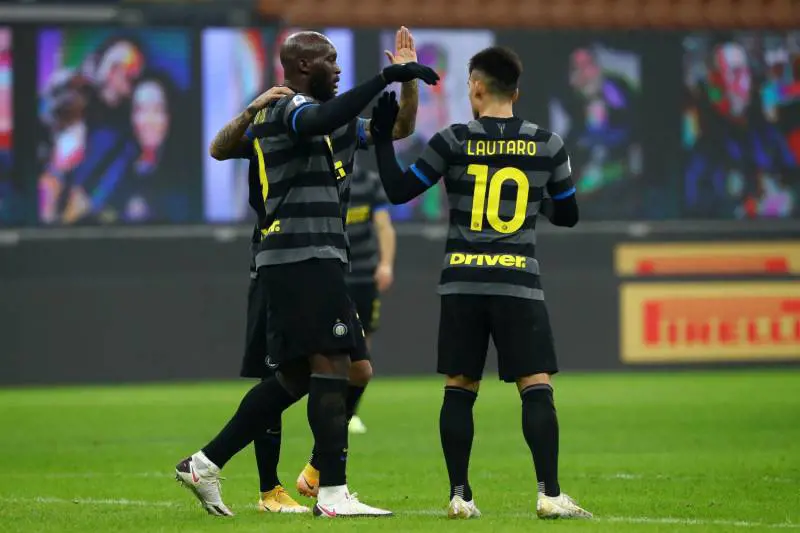 Lukaku non si ferma mai. La risposta facile dell'Inter con il risveglio di Lautaro