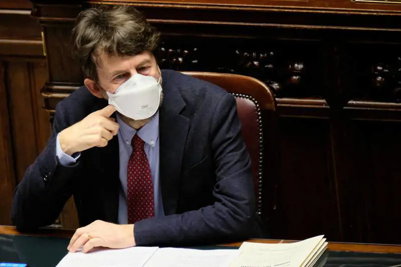 Tutti collaborino per snellire la Pa