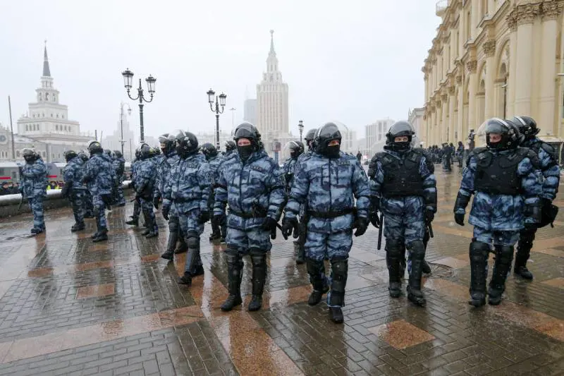 Navalny, Putin è accerchiato: Ue in missione e minaccia Usa
