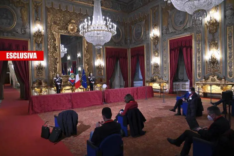 "Conte 3 perché dura 3 mesi" ​La frase che abbatte Giuseppi