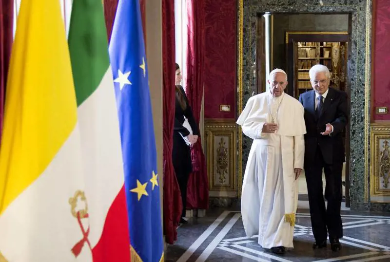 Il Papa aveva "scelto" Draghi e spunta l'asse con il Quirinale