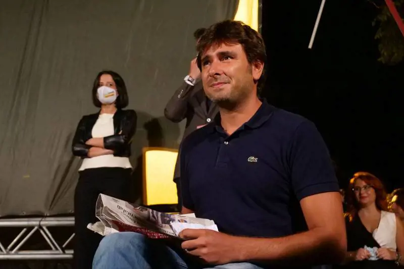 Alessandro Di Battista fuori dal M5S, arriva la sua conferma