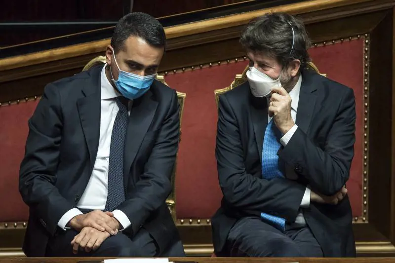 Quei due poltronisti per tutte le stagioni: Di Maio e Franceschini sempre in sella