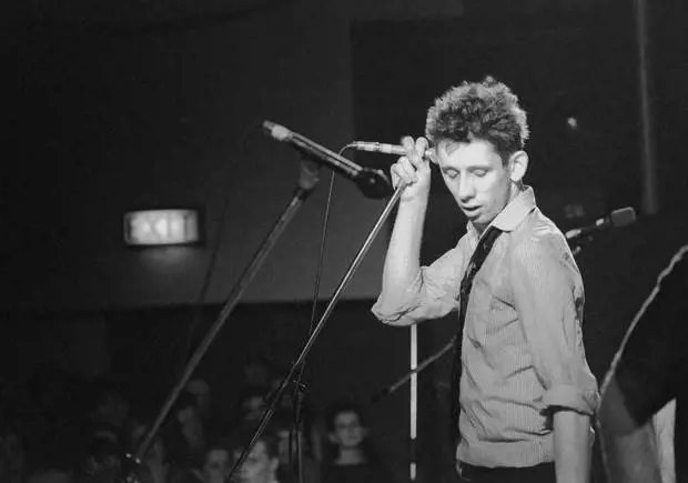 La vita di Shane MacGowan, il tradizionalista del punk