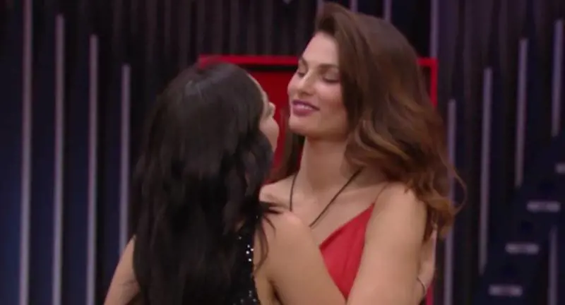 Gf Vip, un video smaschera Dayane? "Non so come si faccia ad andare con uomini e donne"
