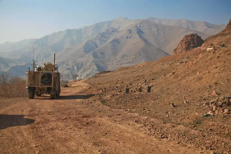 Afghanistan, Guerini: "In caso di ritiro proteggeremo gli interpreti"