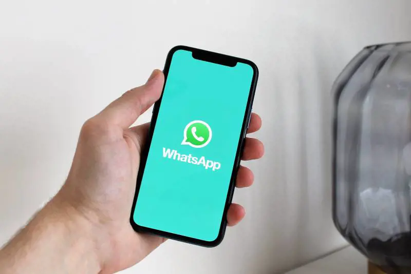 Foto compromettente? Ora su WhatsApp si autodistrugge