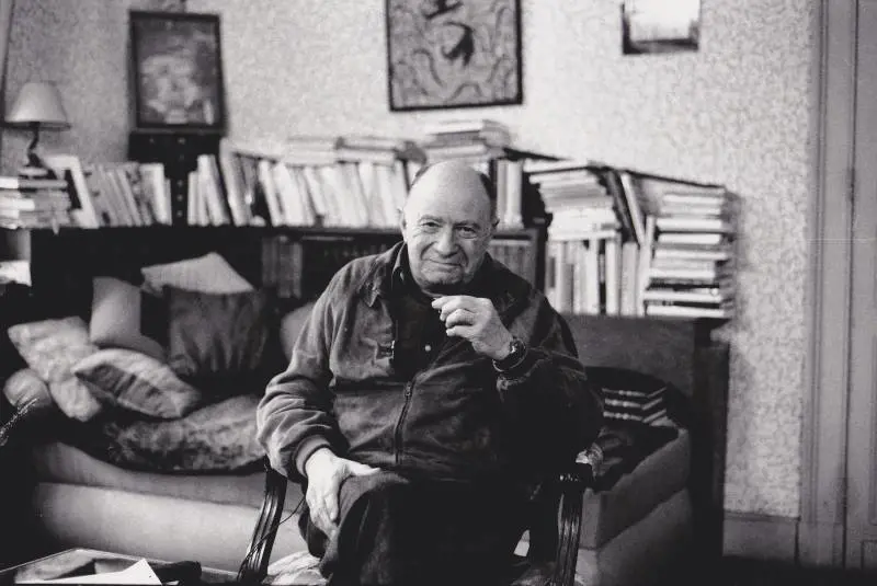Jacques Ellul con la Bibbia e contro lo Stato-diavolo