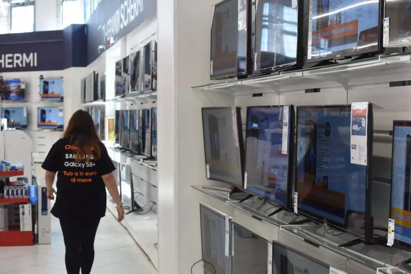 Le novità sul bonus tv. Può cambiare l'importo: chi rischia lo switch off
