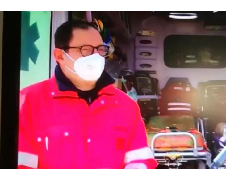 Quei medici in prima linea contagiati e beffati