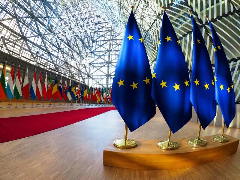 "Ratifichi il Mes dopo le elezioni": velina dall'Ue all'Italia
