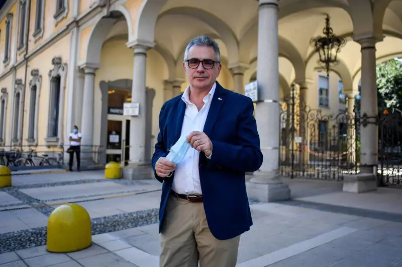 Il virologo "gufa": "Immunità di gregge? Non ci arriveremo mai"
