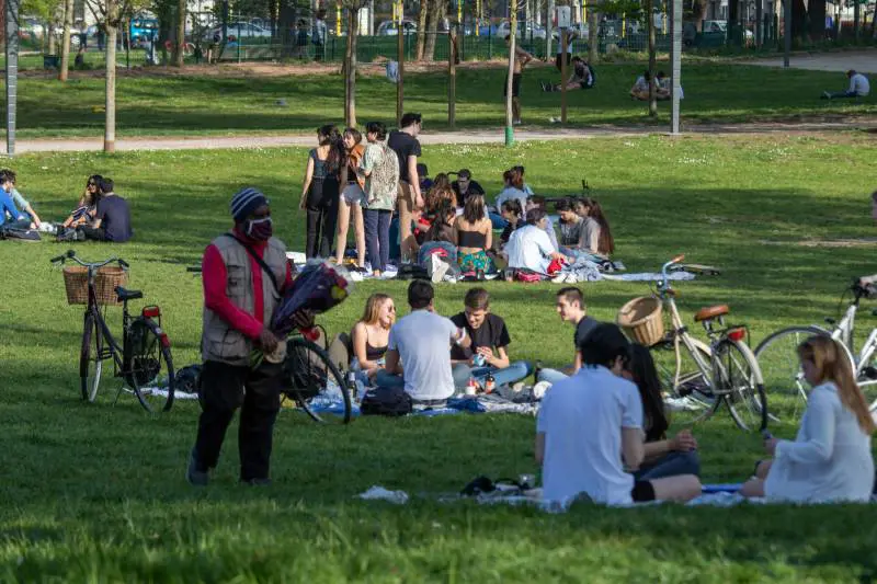 Controlli: parchi, partenze e Navigli ancora nel mirino