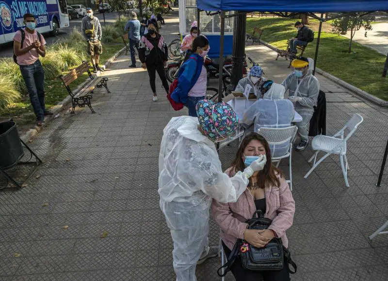 Test gratis ai no vax spreco immorale