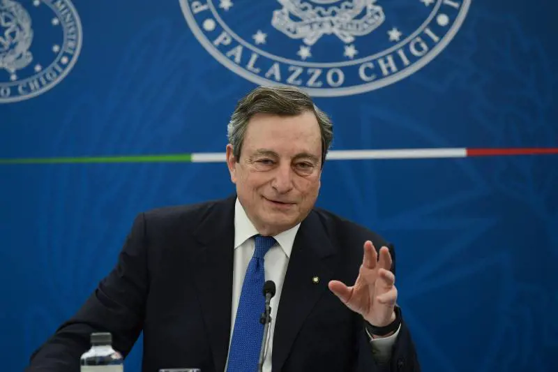 Sulla manovra l'esecutivo si trova al bivio: l'eterno conflitto tra rigore e maggiore spesa