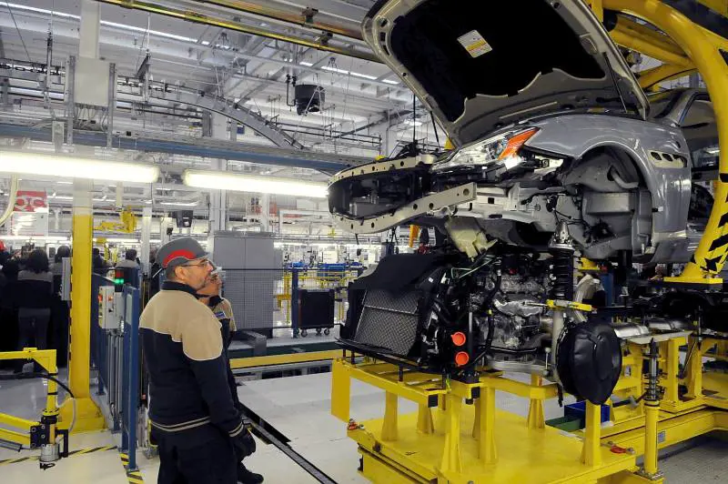 Crisi dei chip, l'Ue perde il 2% del Pil