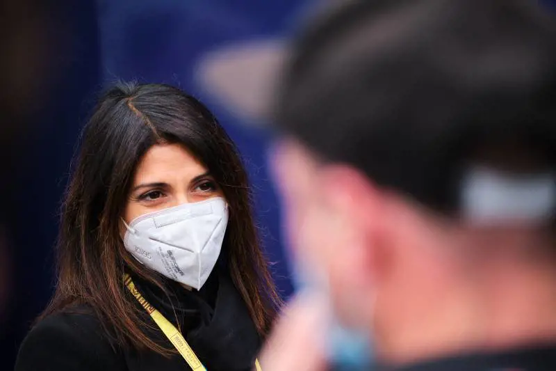 Pd in trappola. Spera in Conte per far fuori la Raggi