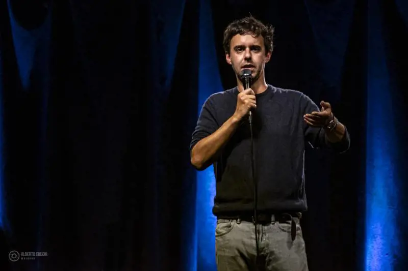 "Lol, cinque minuti di stand up mi hanno... cambiato la vita"