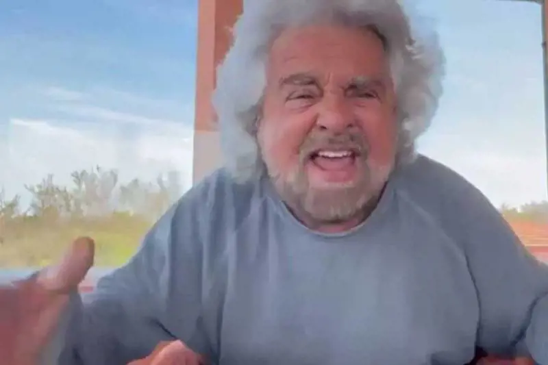 Ecco cosa c'è dietro il video di Beppe Grillo