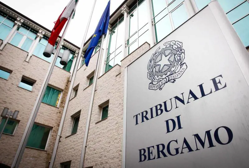 Bossetti, spuntano gli ispettori: il sospetto sul dna di "Ignoto 1”