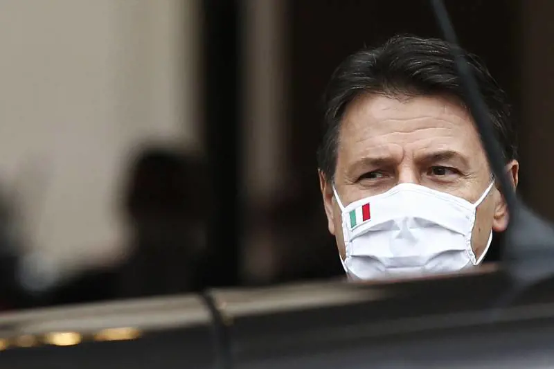 La retromarcia di Conte: "Tempi non maturi per l'alleanza col Pd"
