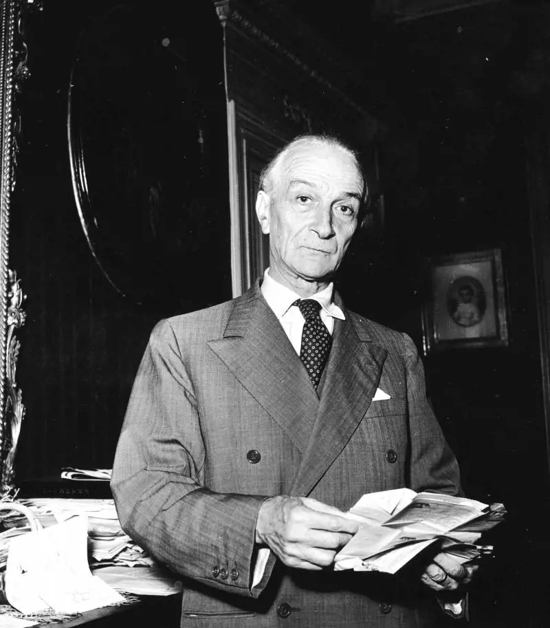 Il colpo di Stato? Una balla voluta dalla sinistra. Ecco la verità su Segni, il "Piano Solo" e il golpe
