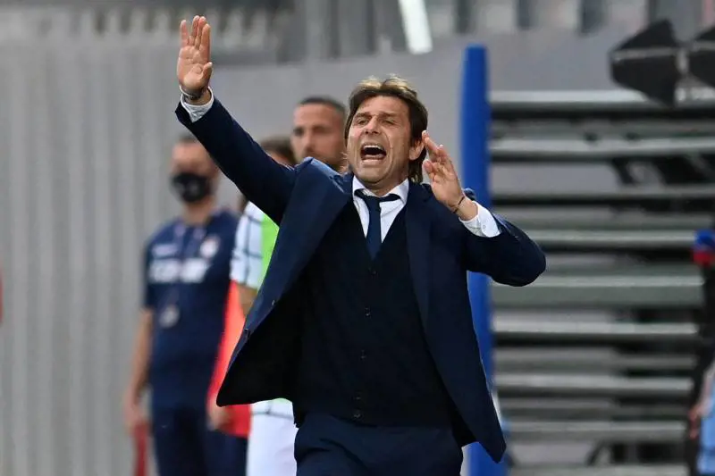 Le feste "maledette" dell'Inter. Il fantasma di un Conte alla Mou