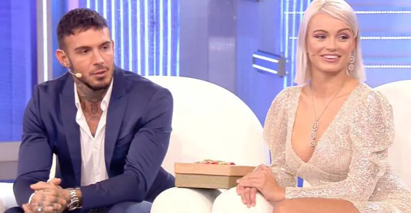 "È finita": Lucas e Mercedesz Henger si dicono addio