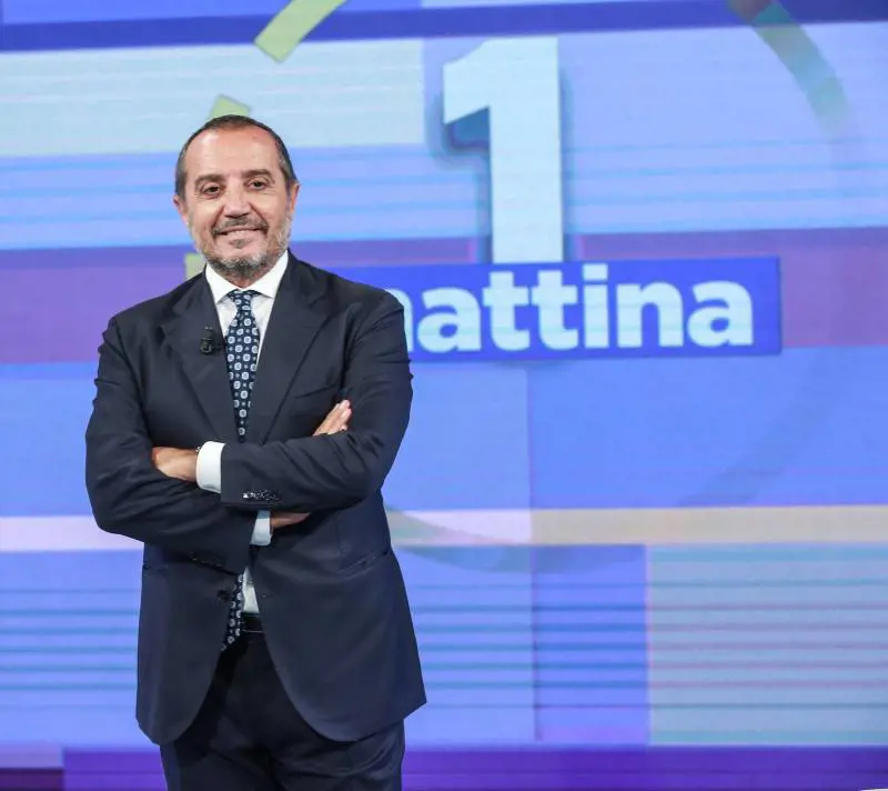 Nuova bufera su Rai3: Striscia all'attacco di Di Mare