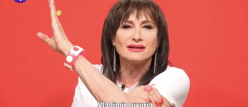"Hai mangiato una baguette fatta da un gay", "Se l'avessi detto io...": scontro tra Luxuria e Adinolfi