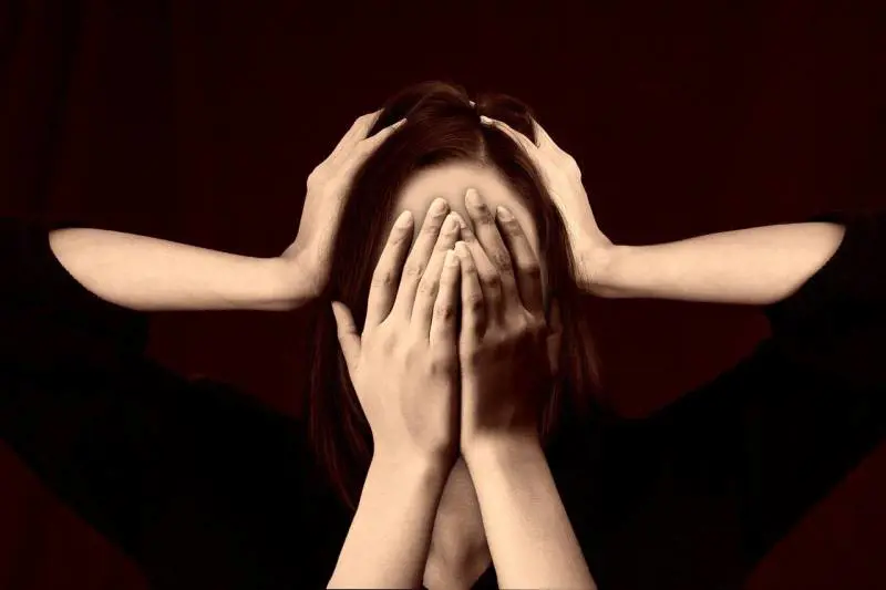 Psicosi, lo spessore del cervello potrebbe annunciare l'insorgenza
